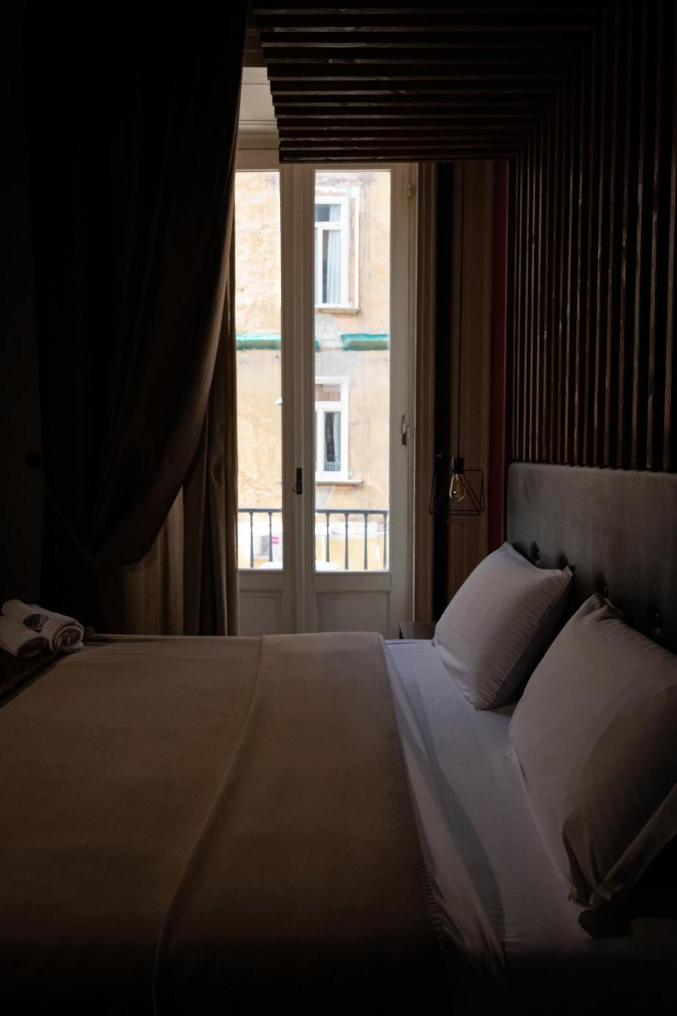 Duomo Luxury Suites Napoli Bagian luar foto